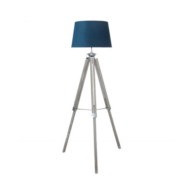 Brayden Studio Hillside Avenue 142cm Brayden Studio Bella Vista 147cm Tripod